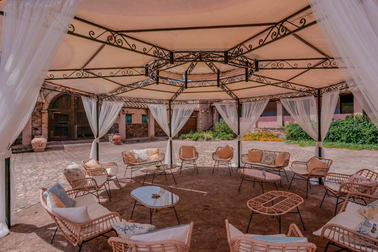 Il Monastero Hotell Geremèas Exteriör bild
