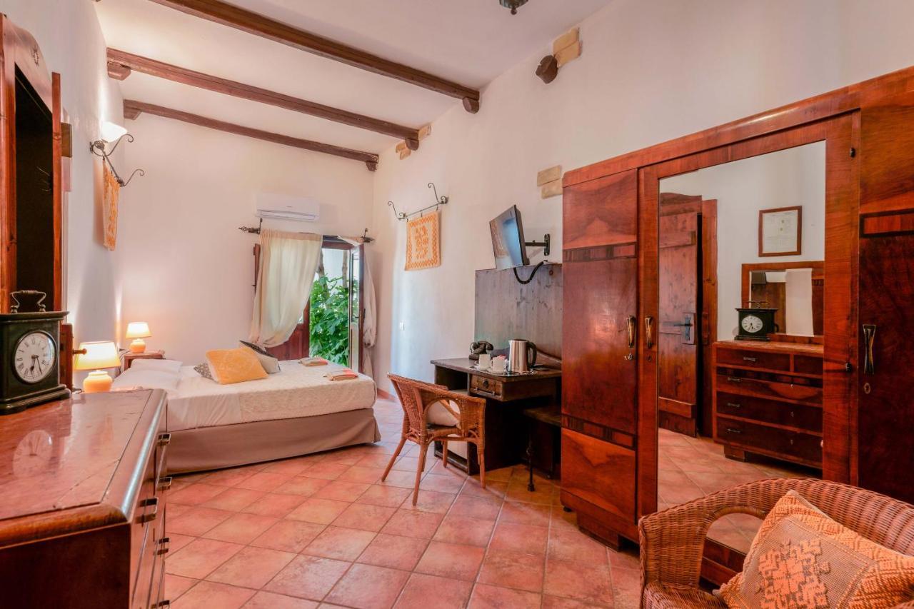 Il Monastero Hotell Geremèas Exteriör bild