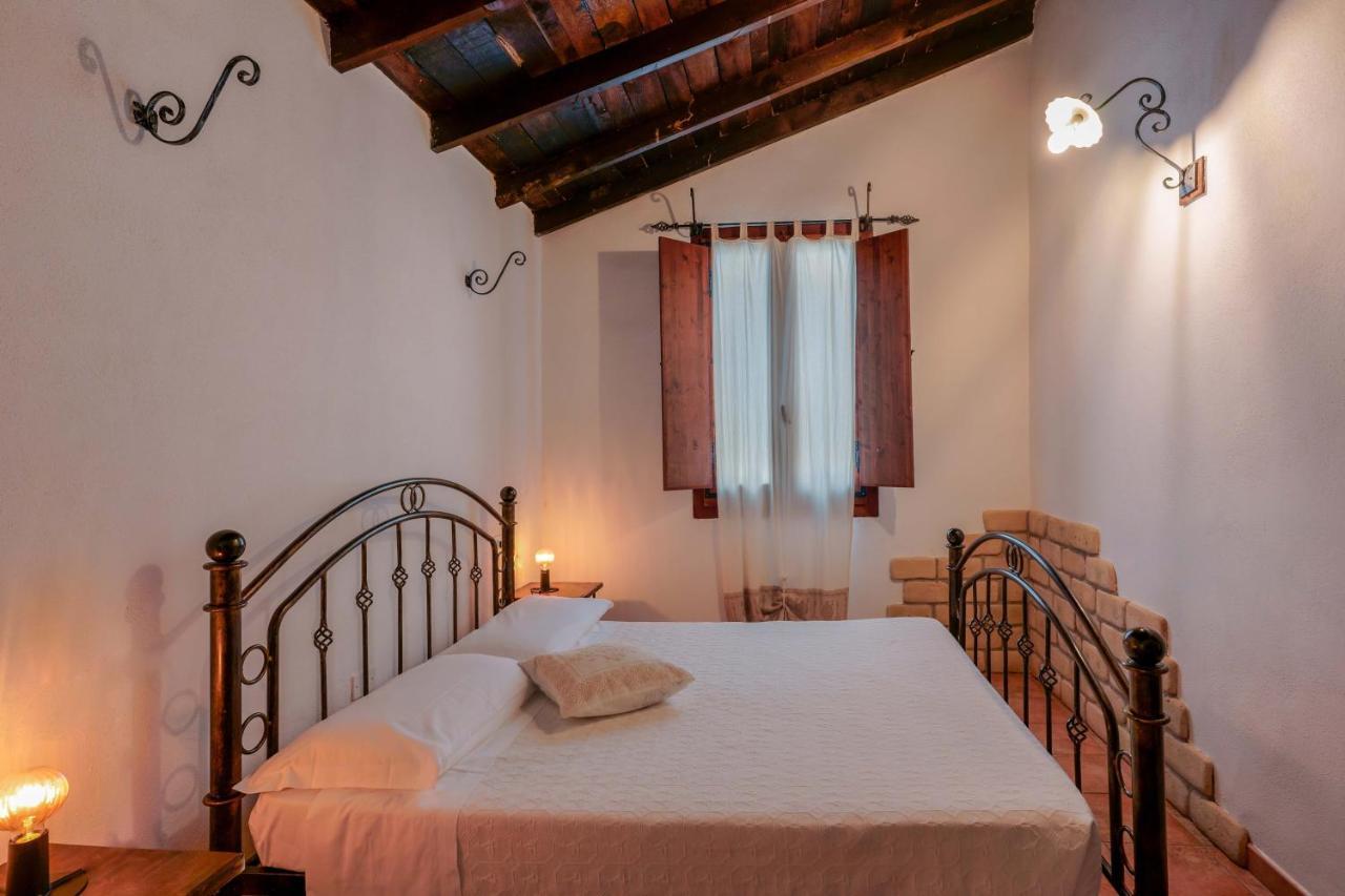 Il Monastero Hotell Geremèas Exteriör bild